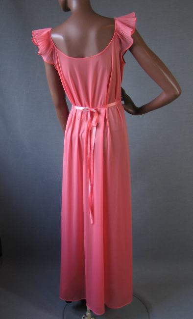 back view, 50s Vanity Fair coral pink nightie