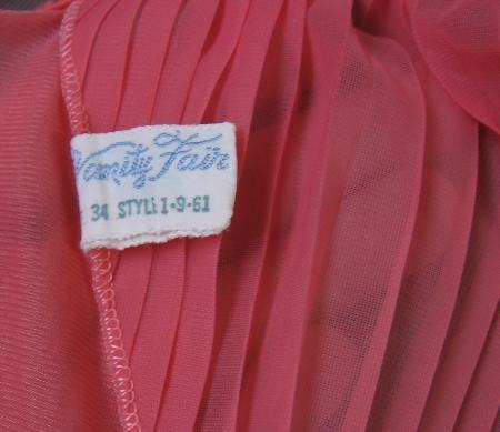 1950s vintage Vanity Fair nightgown label