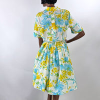 50s 60s Dress Full Skirt Shirtwaist Women's Bright Floral Print Vintage VFG Large Westbury