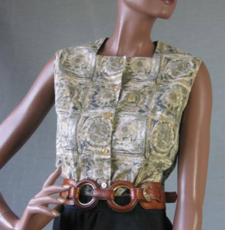 vintage 1950s sleeveless summer blouse