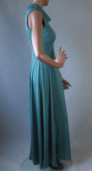side view, fitted maxi dress 1970s vintage